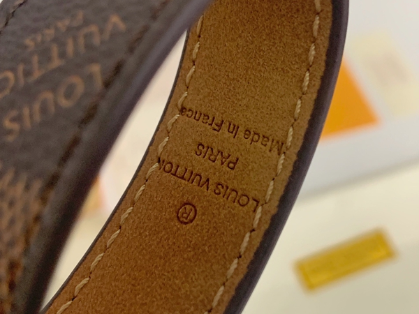 ブランドキーホルダー素材ディテール